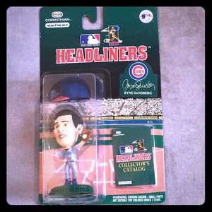 Ryne Sandberg Headliner Figurine Chicago Cubs
